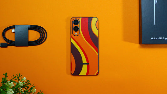samsung s25 with lava skin wrap