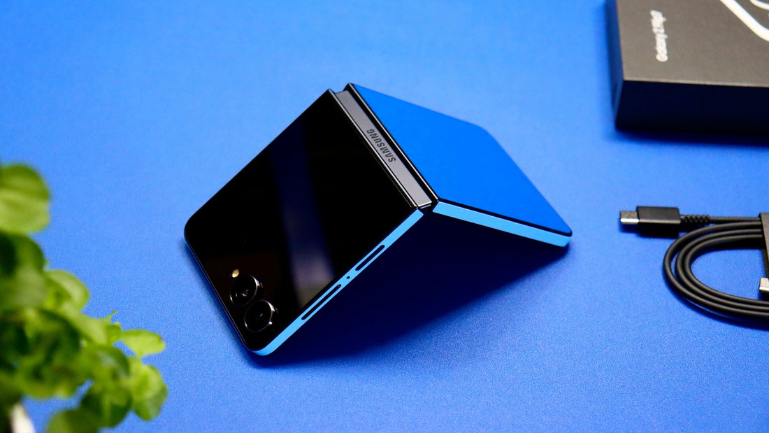 Samsung Galaxy Z Fold & Z Flip Skins: Complete Foldable Phone Guide
